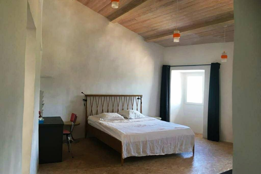 Logement De Charme A Joyeuse Leilighet Eksteriør bilde